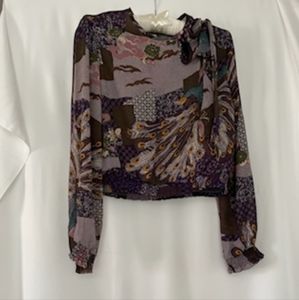 Multi-colored blouce